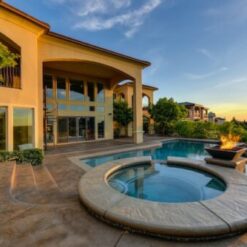 デモ物件4 茨城潮来のプール付き物件